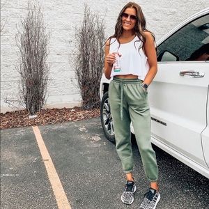 FABLETICS JOGGERS
